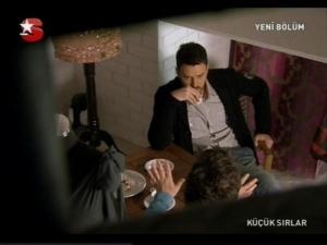 Haber | Küçük Sırlar`da Eşcinsel çift  öpüştü