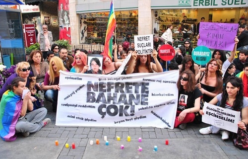 Haber | Malta Cinsel Yönelim ve Cinsiyet Kimliğini Nefret Suçları Yasasına Aldı