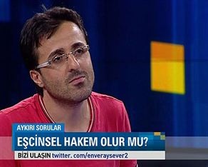 Haber | `Saffet Sancaklı homofobik`