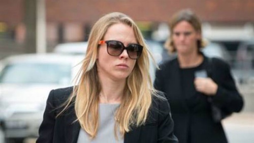 Haber | Lezbiyen öğretmene hapis 