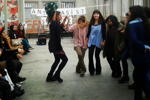 Haber | LGBTİ’lere dönük nefret saldırıları Mimar Sinan’da konuşuldu