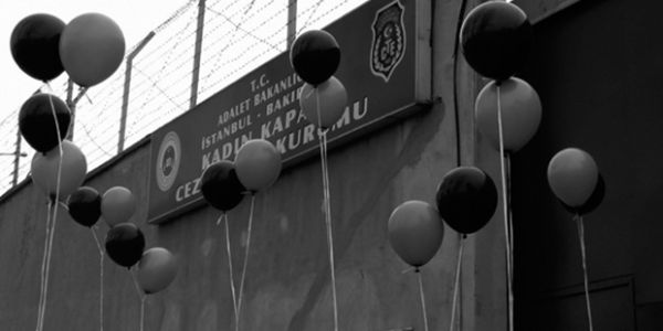 Haber | İstanbul`da tutuklanan lezbiyen senarist anlattı: Kız mısın erkek misin sorularına maruz kaldım