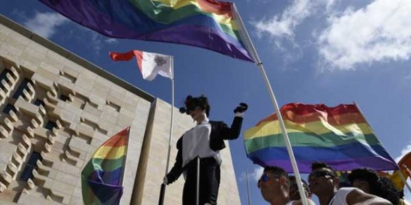 Haber | MALTA DA EVLİLİK EŞİTLİĞİNİ ONAYLADI