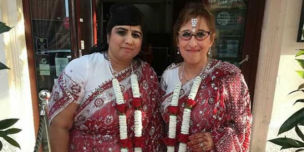 Haber | İNGİLTERE’NİN DİNLERARASI İLK LEZBİYEN EVLİLİĞİ GERÇEKLEŞTİ