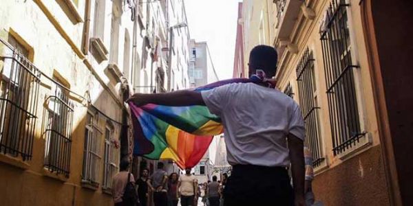 Haber | İSTANBUL VALİLİĞİ, LGBTİ+ ONUR YÜRÜYÜŞÜ’NE “GÜVENLİK” BAHANESİYLE İZİN VERMEDİ AMA…