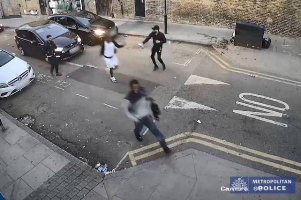 Haber | İngiltere`de eşcinsellere saldıran Türklere ceza yağdı