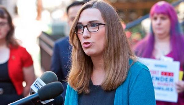 Haber | İŞTE ABD’NİN İLK TRANS SENATÖRÜ