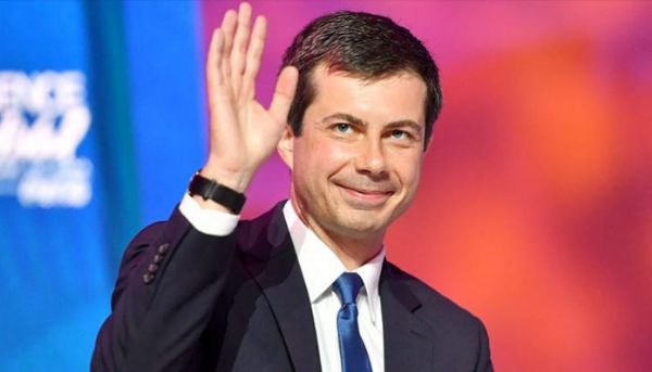 Haber | JOE BIDEN, KAB�NES�NDE ESK� RAK�B� A�IK E�C�NSEL PETE BUTTIGIEG�E YER VER�YOR