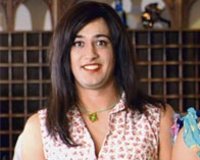 Haber | Travesti kardeş Sarp Apak 